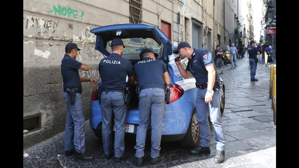 Blitz Anti Droga A Catania 21 Arresti Per Asse Criminale Tra