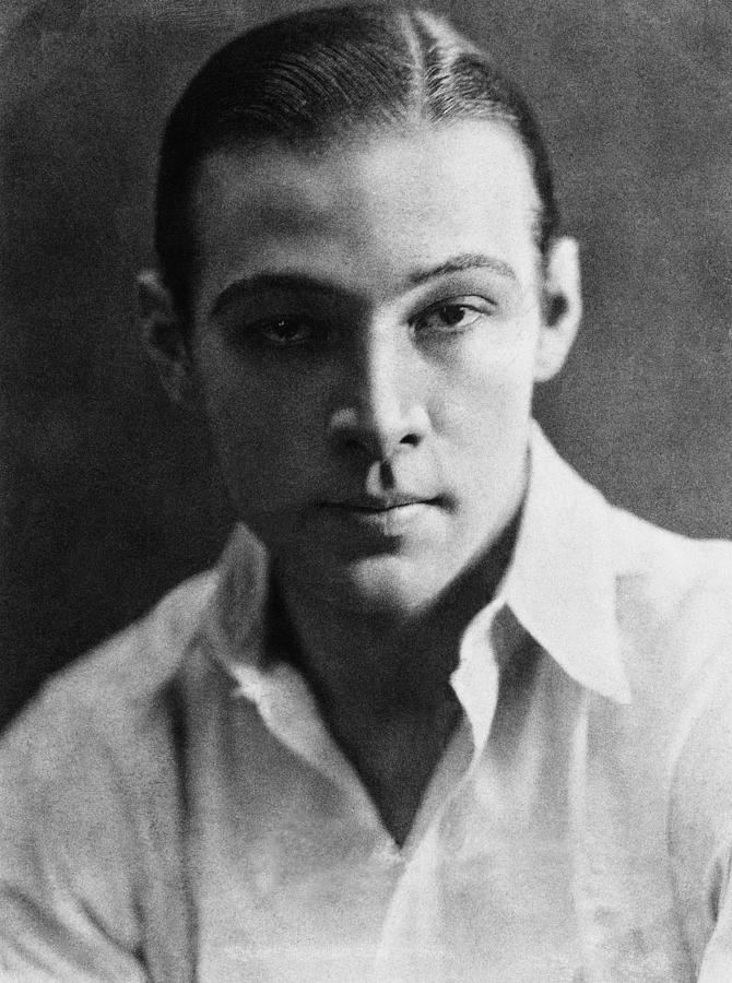 A Che Età è Morto Rodolfo Valentino