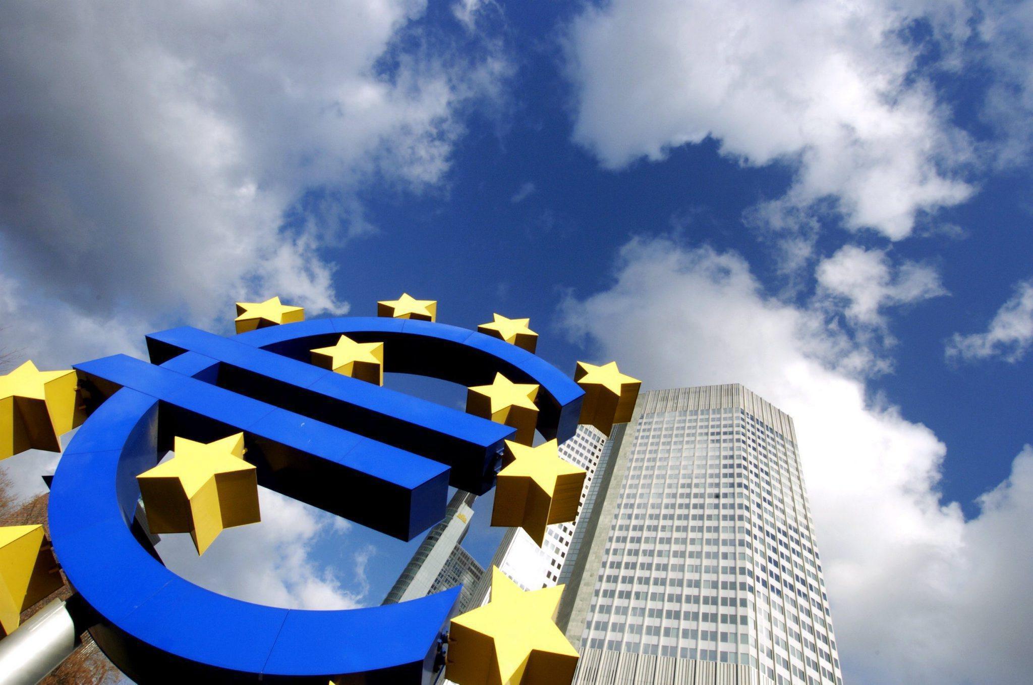 Ora La Bce Blinda L Euro Unica Valuta In Europa Le Altre Monete Illegali Ilgiornale It