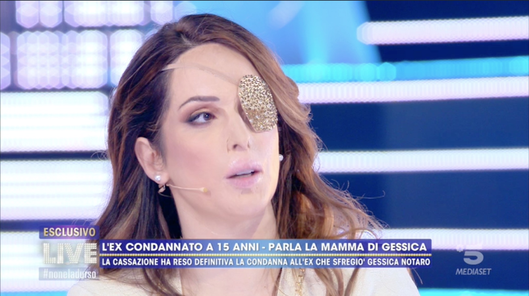 Lo sfogo di Jessica Notaro in tv: "Mi ridevano in faccia ...