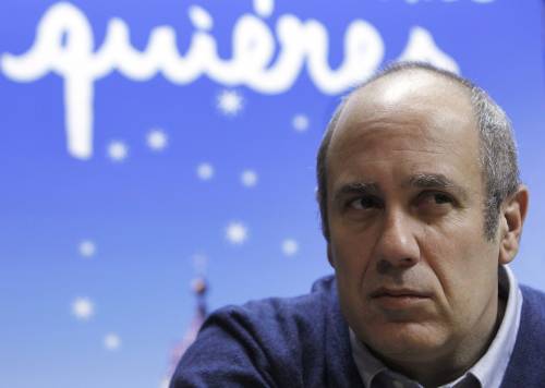 Intervista a Federico Moccia: "I miei universitari sono una famiglia"