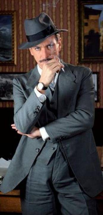 «Sarò Mario Nardone, un commissario vero emigrante di successo»