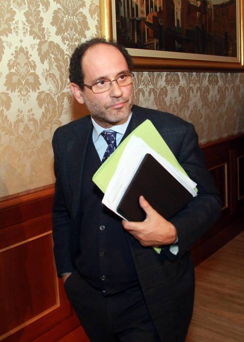 "Ingroia infanga la giustizia Il Csm deve processarlo"