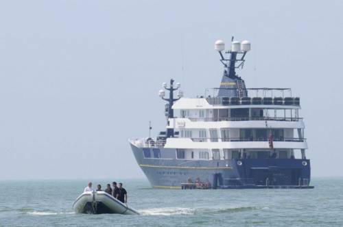 "Confisca annullata". Per Briatore ipotesi maxi risarcimento