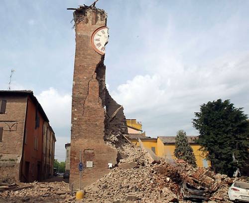 "Noi terremotati di serie B". Rivolta in Emilia Romagna