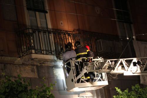 Napoli, crolla balcone alla festa di San Ciro