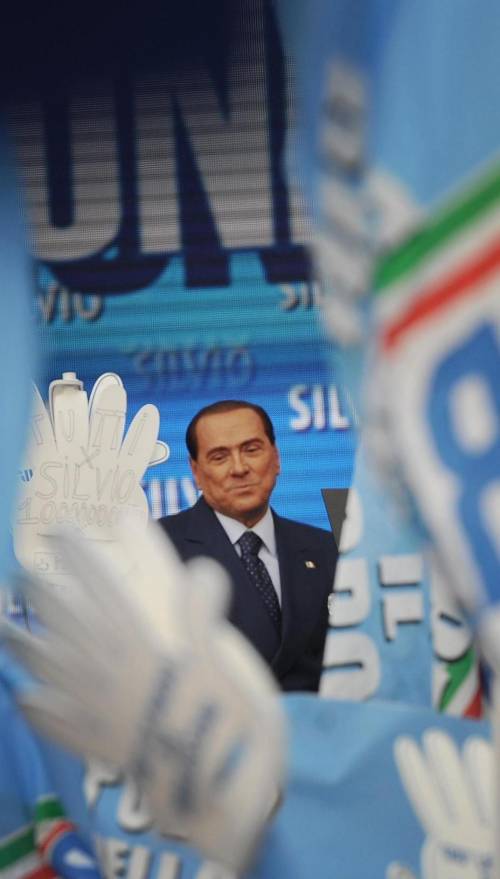 Berlusconi ora vede nero: così non si supera l'estate