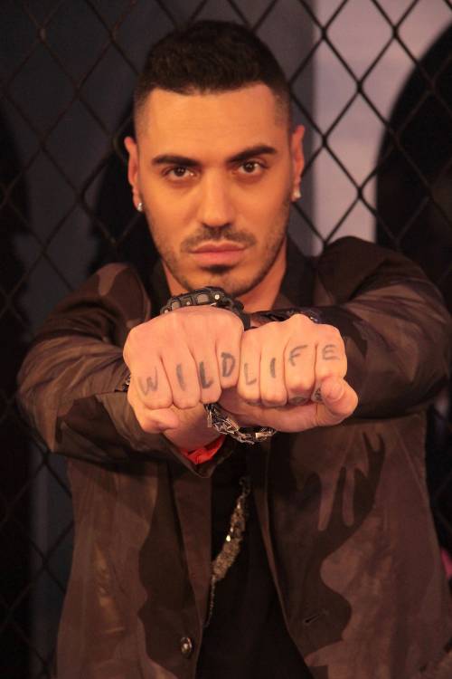 Spray al peperoncino nel locale: sospeso concerto di Marracash