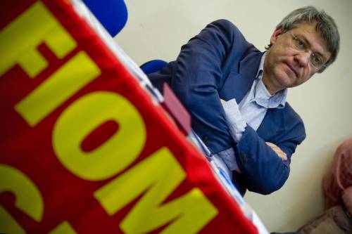 Fiom in piazza contro Letta E la sinistra Pd si precipita