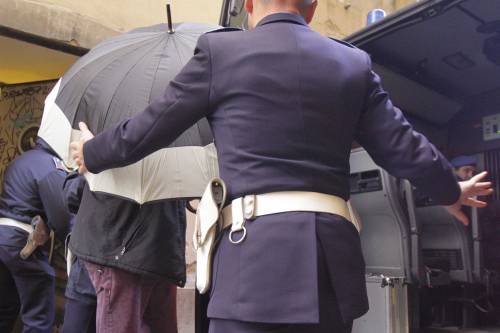 Il metodo anti-Silvio: due pesi due misure