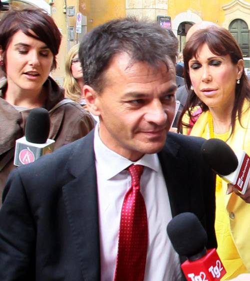 La crociata di Fassina: «I ricchi devono pagare la tassa» Il viceministro e il balzello sul mattone