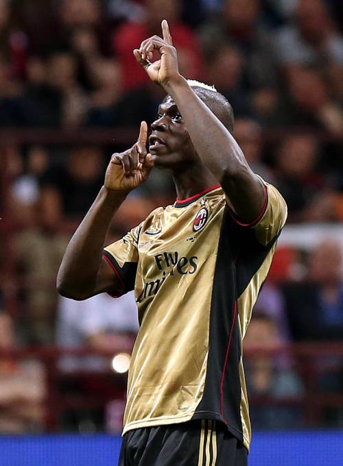 Insulti contro Balotelli, la Kyenge: "Non tutti i cori sono razzisti"