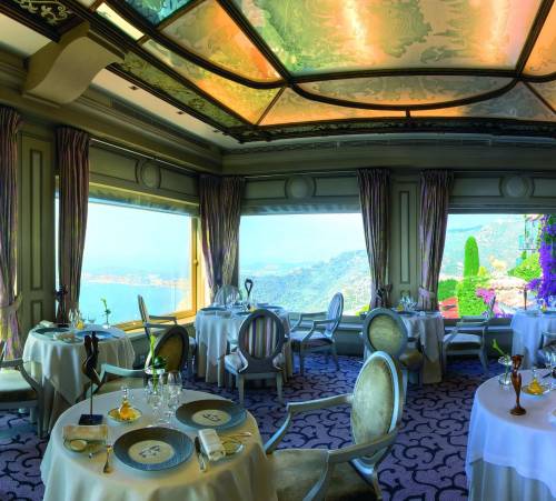 «Le Chèvre d'or», caviale in ogni piatto