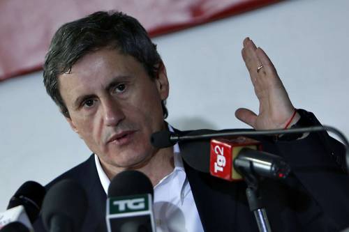 Marino in testa, Alemanno resta in corsa