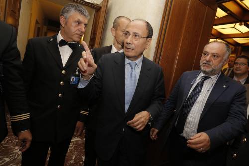 Schifani: "Se cade il governo la responsabilità sarà del Pd"
