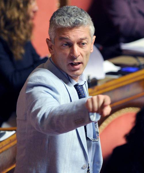 Decadenza, i Cinque Stelle presentano una proposta per cambiare il regolamento