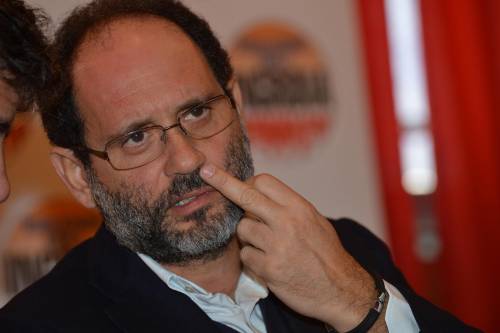 Ingroia avvocato abusivo: aperti due procedimenti