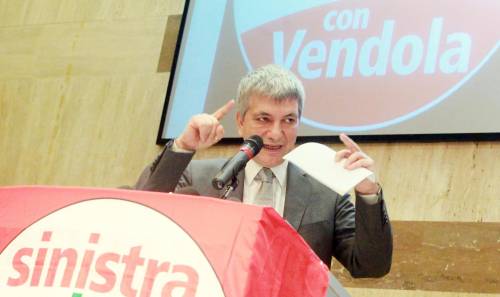 Vendola vuol fare lo sciacallo: "Pronti a entrare in un governo di scopo"