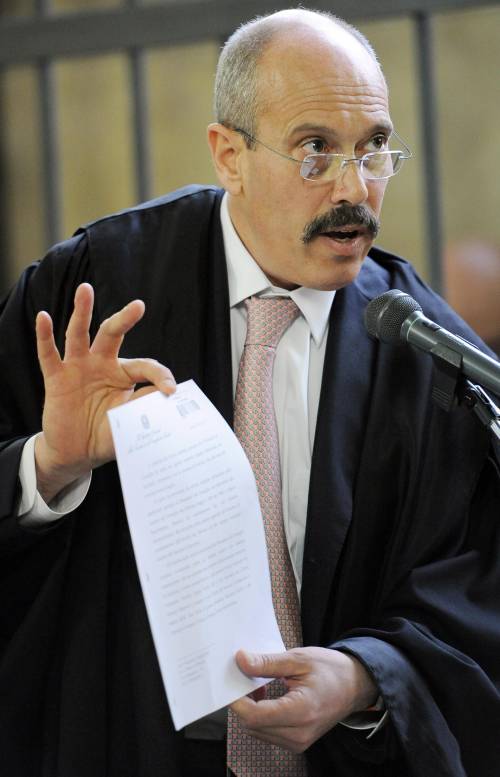 Quando il pm scriveva che il Cav era la vittima