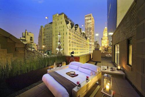 Quella pazza voglia di stelle In hotel «il cielo in una stanza»