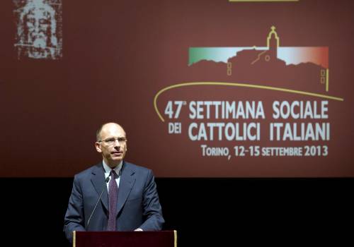 Immigrazione, gaffe di Letta: "Quando andavo a scuola io eravamo tutti bianchi e ariani"