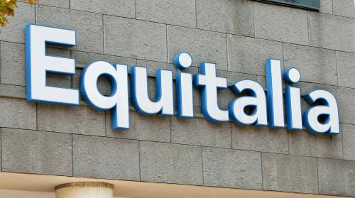 «Tangenti per evitare espropri» Anche Equitalia ha i suoi ladri
