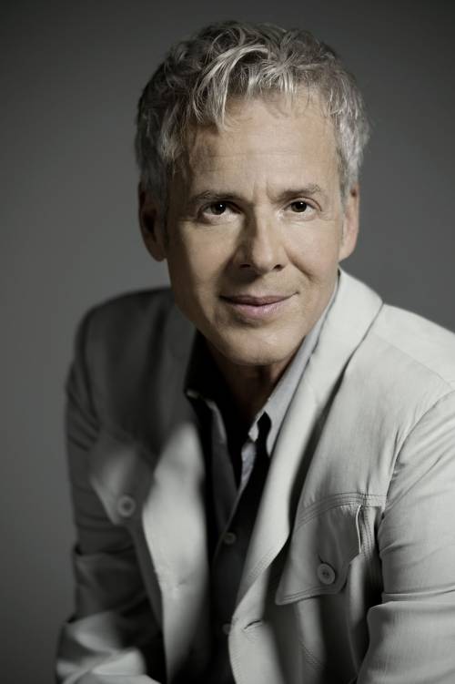 Claudio Baglioni consegna a Norcia la colletta dei bambini africani