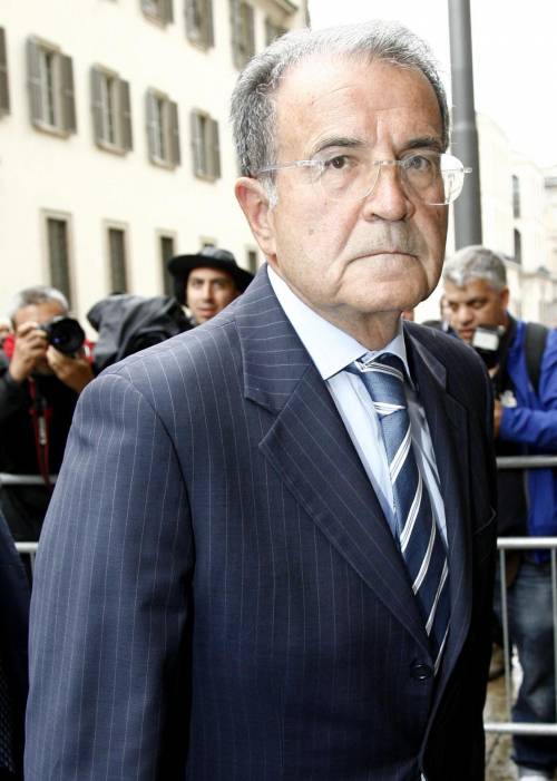 Prodi boccia l'Europa sui migranti poi riabilita il governo Gheddafi