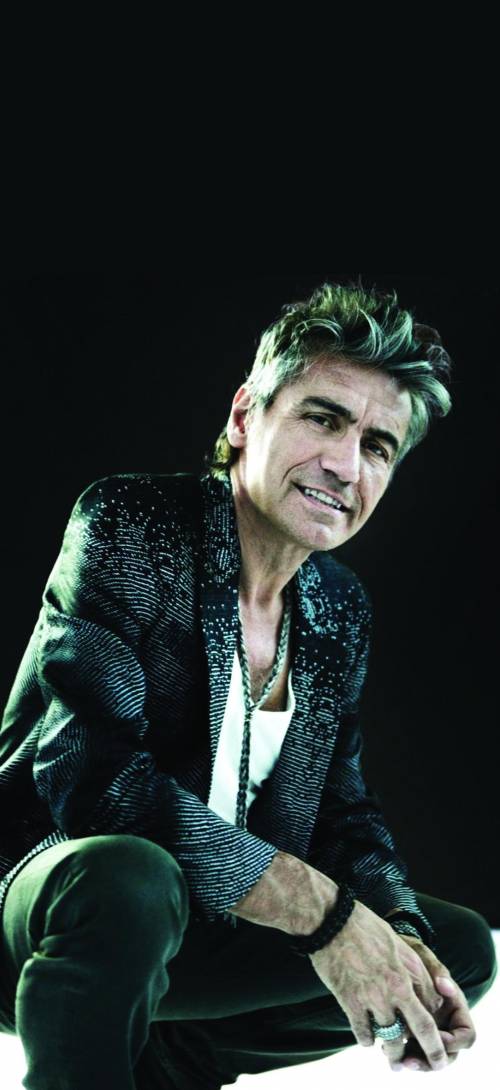 "La mia lettera d'amore all'Italia più vera con ogni tipo di rock"