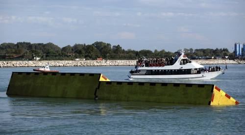 Le strane trame di "Rinascita" la cassaforte del tesoro Pd