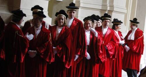 La Cassazione: le controversie sulla legge Severino spettano al giudice