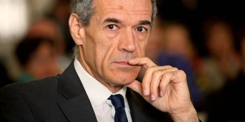 Si tratta sui ministri politici. E il Pd prenota tre poltrone