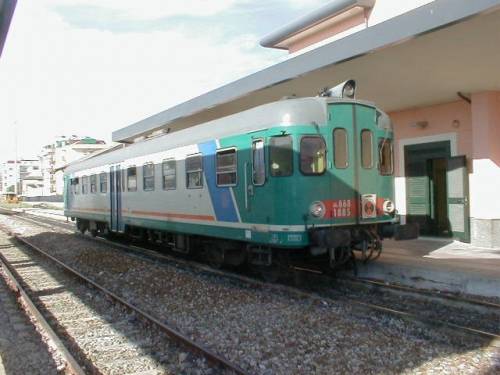 Muore di infarto sul treno mentre cerca su Google "attacco di cuore"