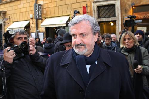 Un'altra tegola sul Pd: azione disciplinare per Michele Emiliano