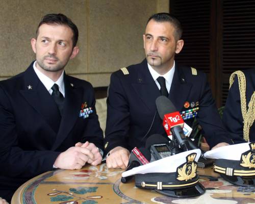 Marò, ora l'India ammette: "I proiettili non erano loro". E spunta la truffa dei testimoni fotocopia