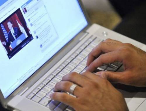 Francia, è Daesh sul wifi: 18enne condannato a tre mesi