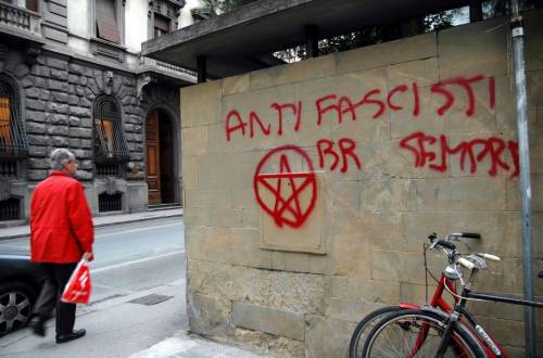 "Non ci pentiremo mai". Lo schiaffo delle ex Br alle vittime