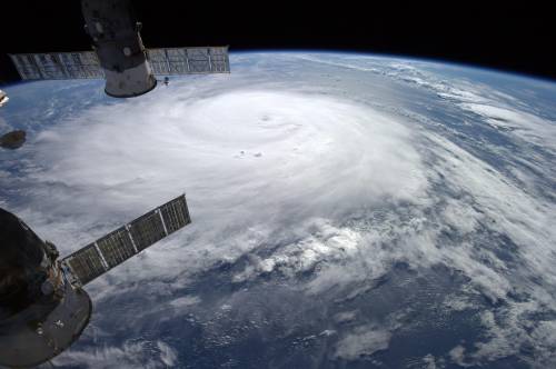 "Strani segnali dallo spazio". È la materia oscura del cosmo