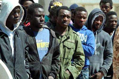 Australia, il generale che respinge i clandestini: "L'Europa faccia come noi"