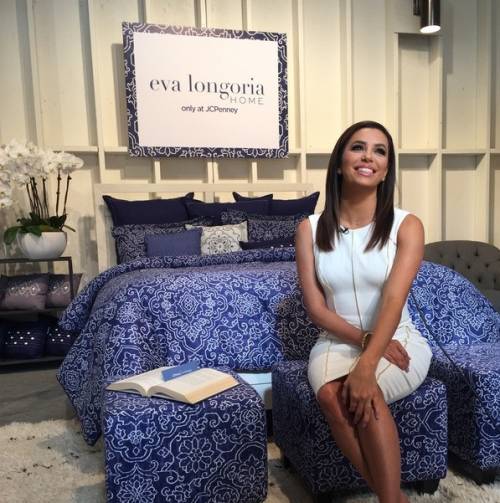 A Letto Con Eva.A Letto Con Eva Longoria Ecco La Sua Linea Di Lenzuola Ilgiornale It