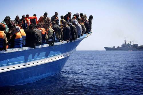 Il sindaco musulmano rifiuta l'accoglienza per i profughi