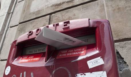 Poste, aumenta il costo dei francobolli - ilGiornale.it