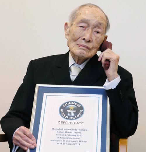 Morto l'uomo più anziano al mondo