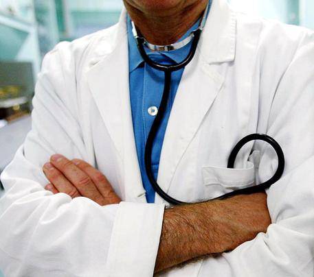 Il medico e la paziente: "Contro il cancro stiamo vincendo noi"