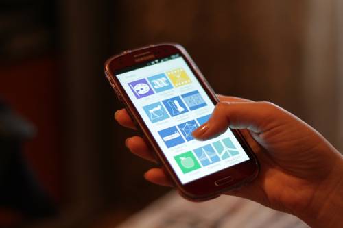 I 5 motivi per non guardare troppo a lungo smartphone, computer e tv