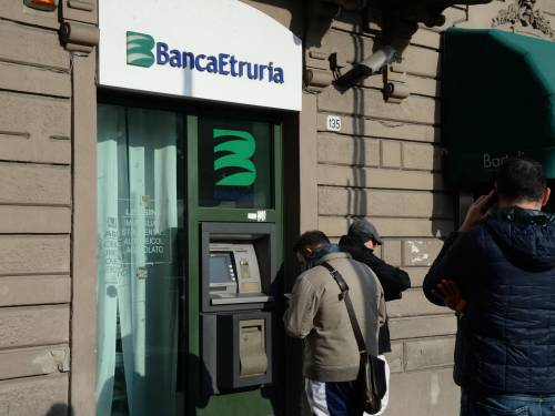 Gli Schettino di Banca Etruria fuggiti prima del commissario
