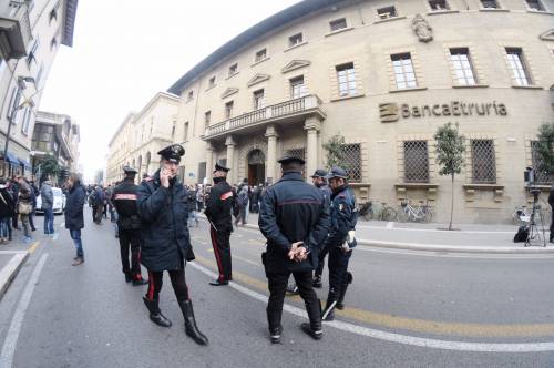 Banca Etruria, tutti assolti "Nessun ostacolo a Vigilanza"