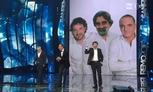 Al festival di Sanremo la satira su Matteo Renzi