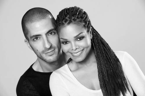 Janet Jackson divorzia dal marito: "L'aveva obbligata a convertirsi all'Islam"