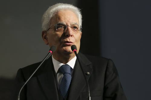 Mattarella tace ma esclude le elezioni anticipate